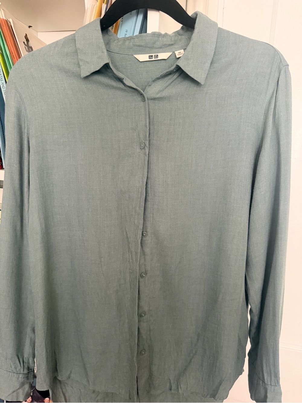 Uniqlo Sage Green Button-Front Blouse